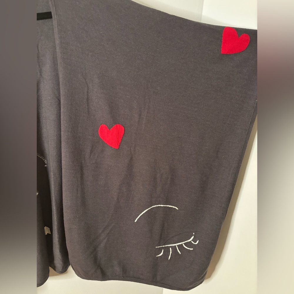 Eric Alexandre Gray Poncho - Picture 5 of 10